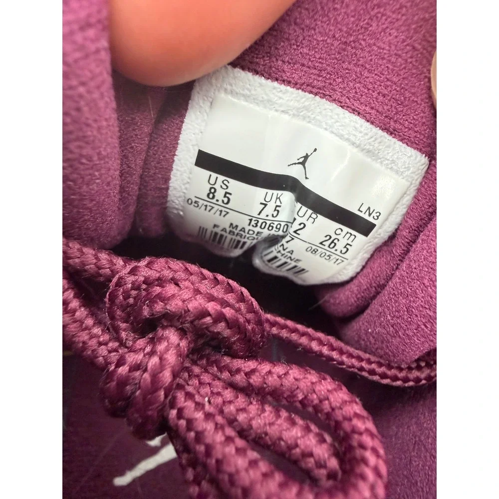 Jordan 12 Retro Bordeaux Mens Basketball Shoes Burgundy Suede 130690-617 8.5